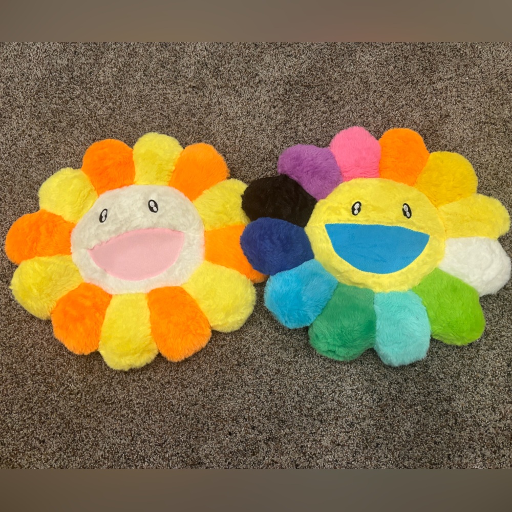 2 pack Takashi Murakami style flower plush pillow stuffed toys 🌈 rainbow yellow